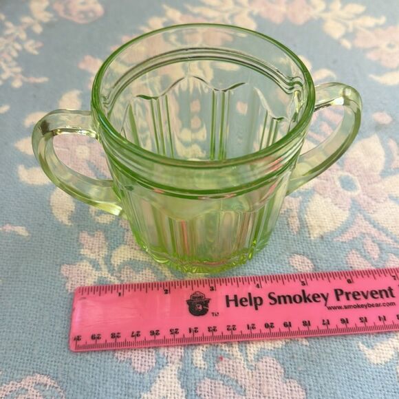 Depression Era Anchor Hocking  Green Glass Sugar Bowl 1930’s - Picture 6 of 6